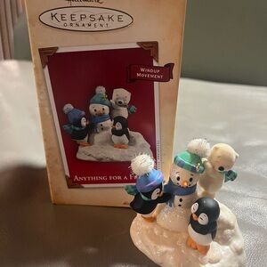 2004 Hallmark Keepsake 'Anything for a Friend' Snowman & Penguins Ornament